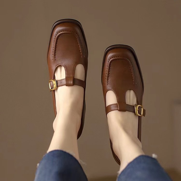British Style Mary Jane Leather Shoes with Medium Heel