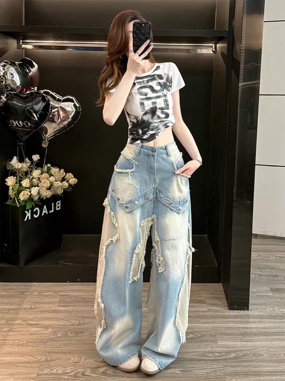 Subtle straight-leg pants
