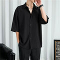 Loose-fitting casual shirt
