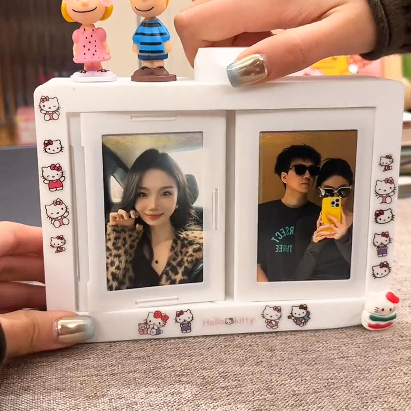 Rotating Photo Frame Flip Album