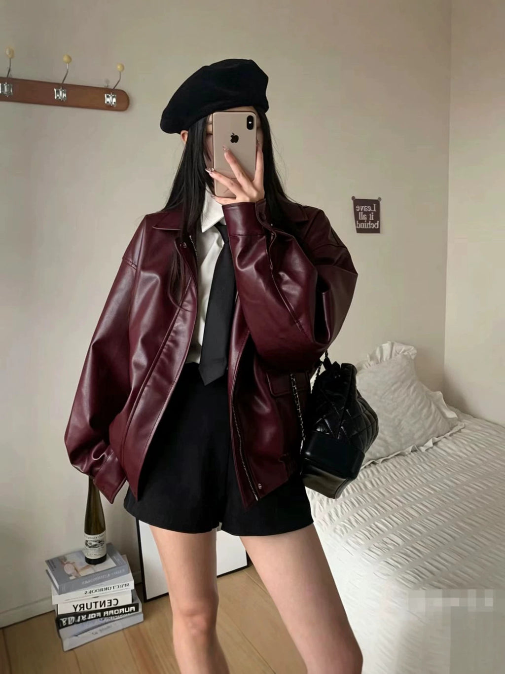 Women's cropped slim-fit jacket