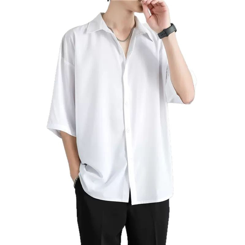 Loose-fitting casual shirt