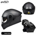 Motorcycle helmet with good ventilation in summer