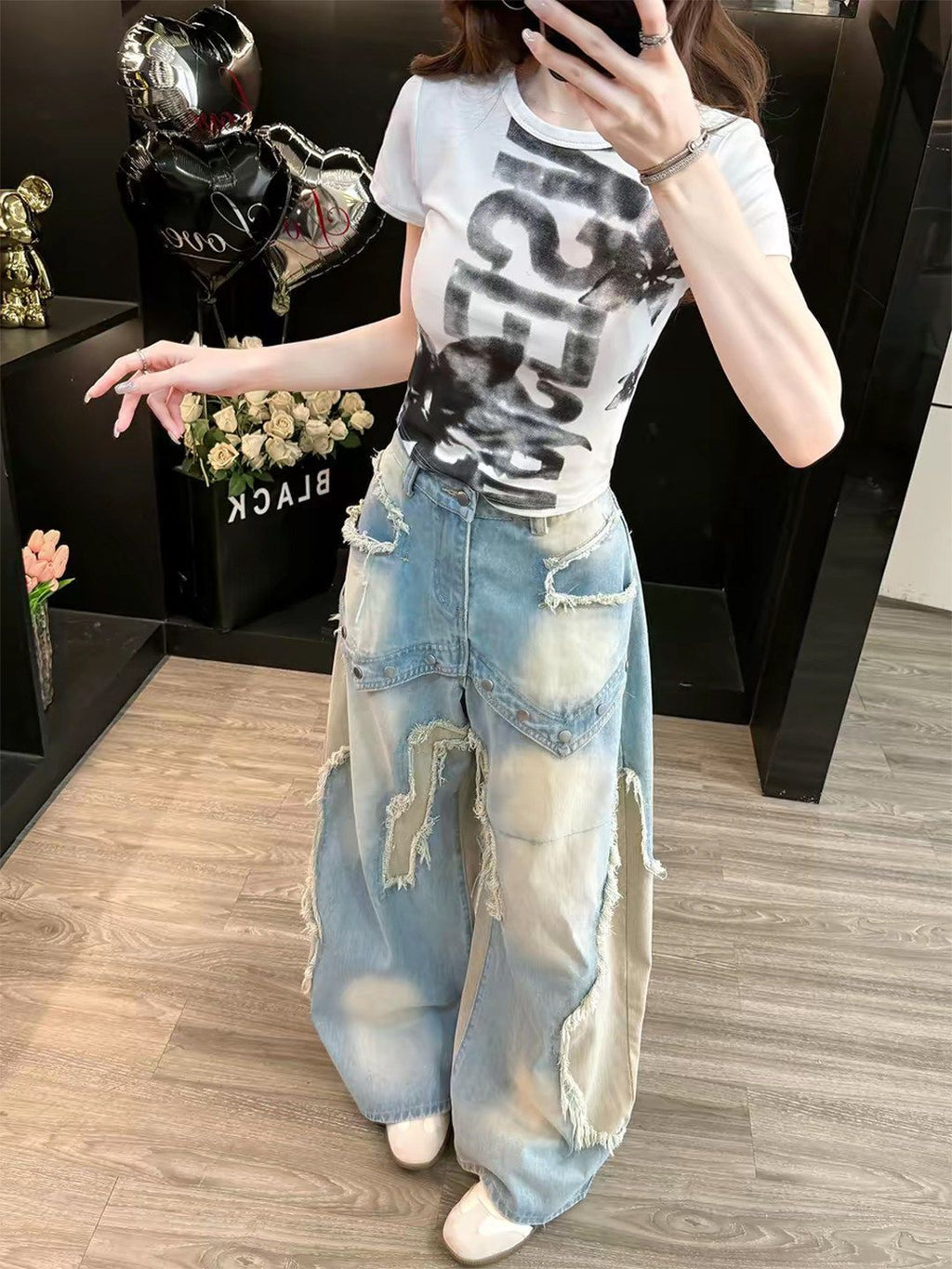 Subtle straight-leg pants