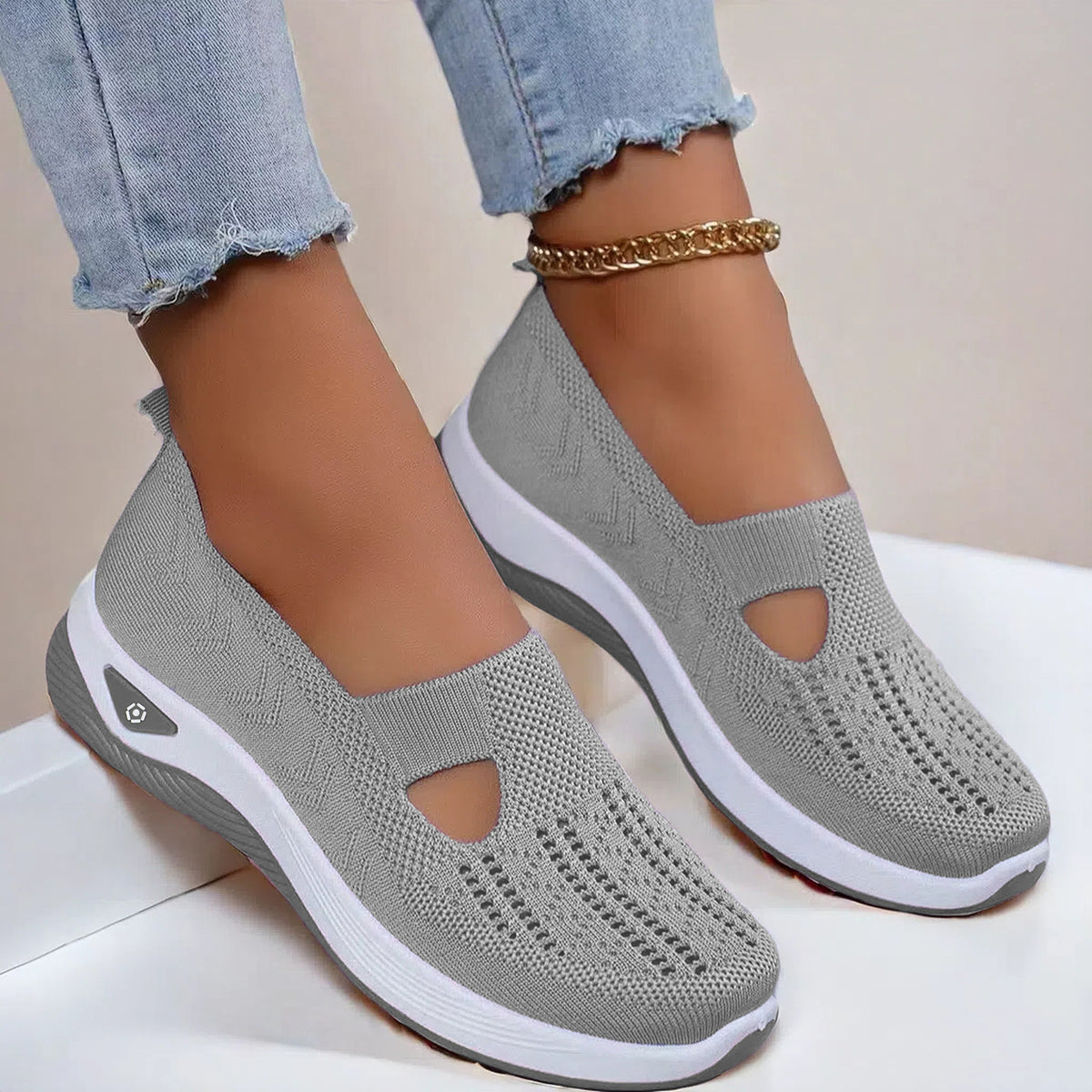 Summer Breathable Sandals, Non-Slip Soft Soles, Elderly Shoes, Women's Casual Shoes, Middle-Aged and Elderly Walking Shoes